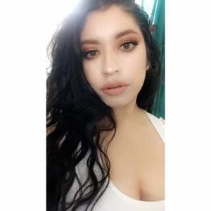 Meet your Posher, Daniela